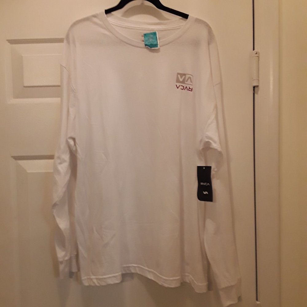 $$$ RVCA Tee-shirt Lightweight Red White Size XL $$$
